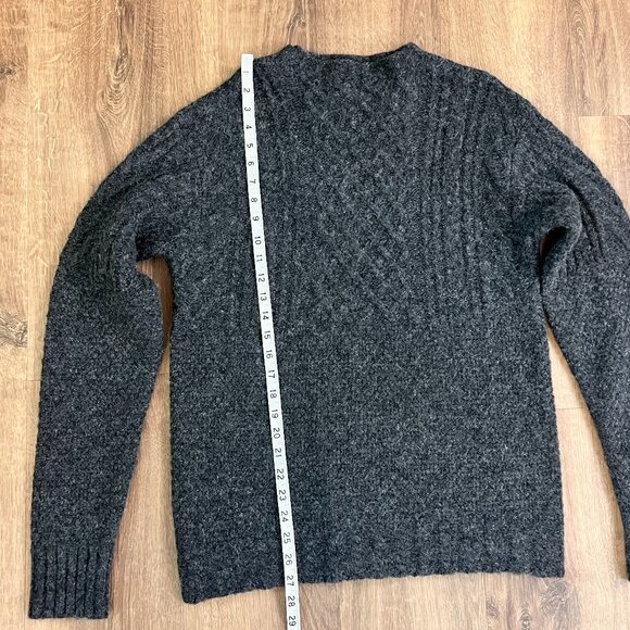 Wallace and Barnes Shetland Wool Fishermans Cable Knit Sweater Gray Sz M - Picture 5 of 9